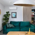 City Zen Apartment Direct Route To Main Station